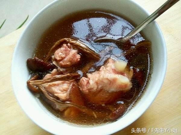 排骨的做法大全家常，排骨的10种家常做法（一定要学会排骨的这十种做法）