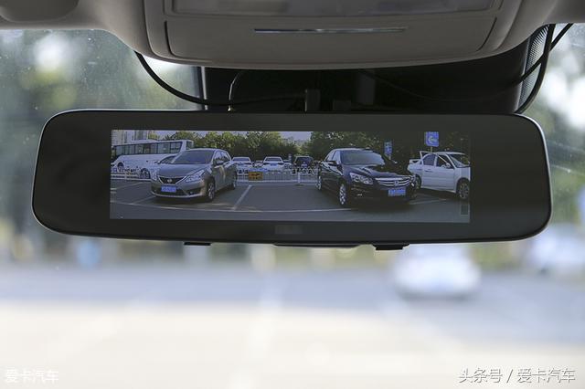 流媒体后视镜为什么是鸡肋，实测多功能流媒体后视镜