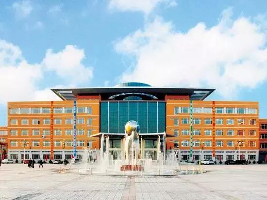 长春市小学排名，长春市学校排名（长春又一城区公布2023学位预警）