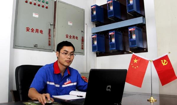 加油站工作是什么样的，一个工作时间长