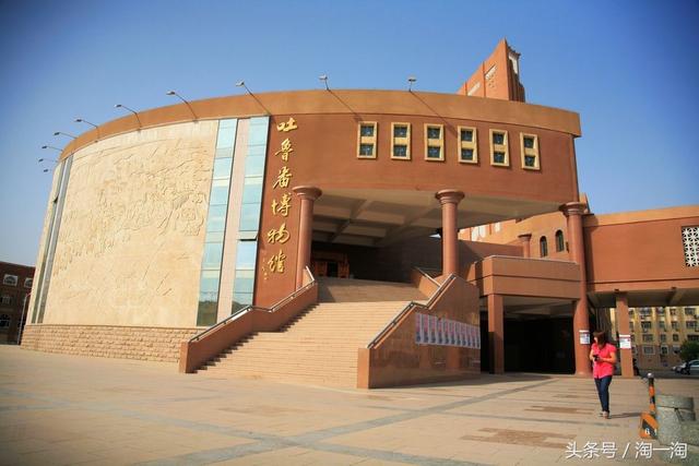 吐鲁番十大必去景点，新疆吐鲁番市葡萄沟风景区旅游攻略