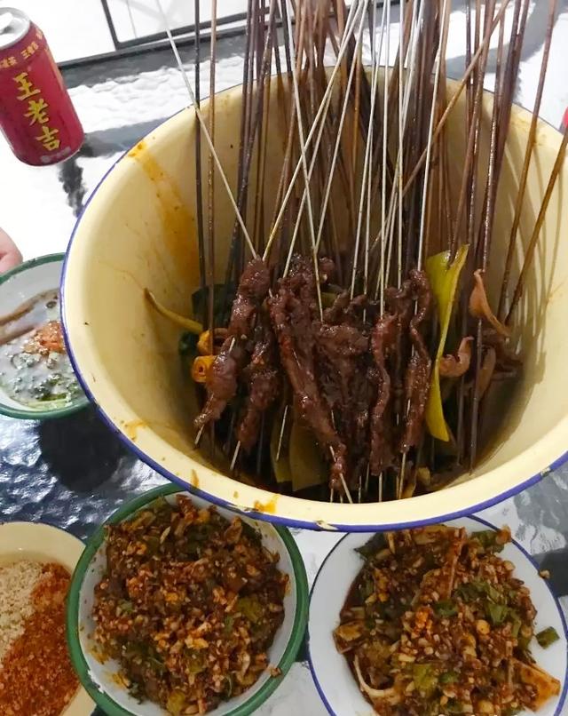 成都美食排行榜前十名，成都美食排行榜前十名宽窄巷子