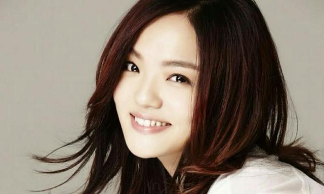 徐佳莹身骑白马，身骑白马徐佳莹（遇见最美的徐佳莹）