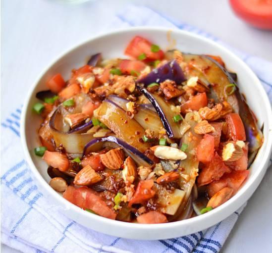 怎样烧茄子简单又好吃还不黑，10道家常烧茄子不油腻