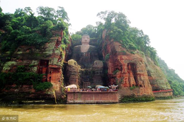 四川的乐山大佛，四川乐山大佛有哪些（世界上最大的石刻弥勒佛坐像）