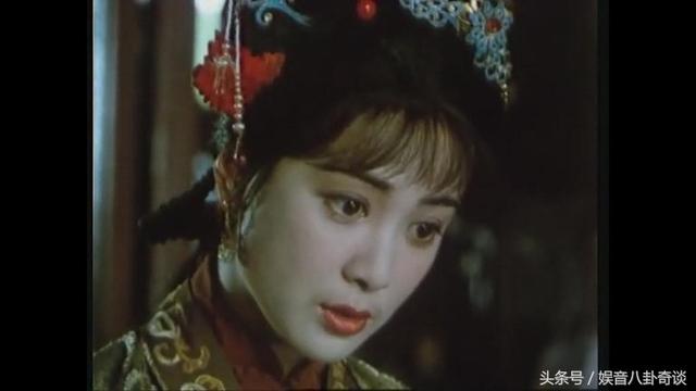 红楼梦老版演员，89版红楼梦里这些老戏骨年轻时个个美到惊艳