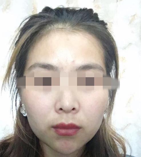 手掌大手指短运气好吗，手掌饱满有肉的人