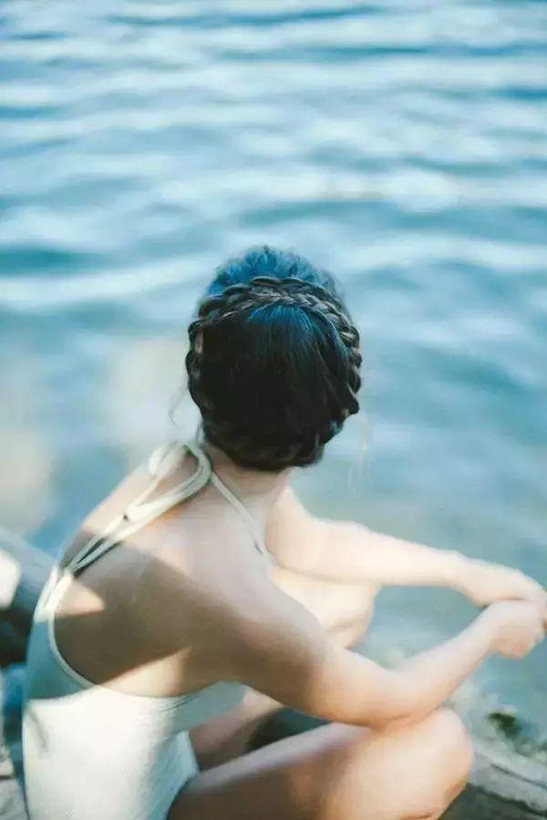 晚安语录180714：想东想西实在是矫情