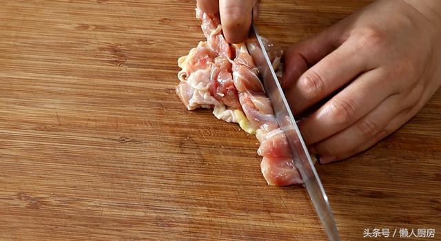手把手教你在家做鸡肉卷，怎么做最好吃的鸡肉卷