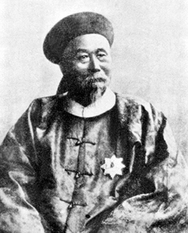 李鸿章最著名的40字对联，李鸿章古今成大事者