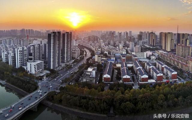 安徽16个地级市建成区面积，2021年安徽16市建成区面积和市区人口排名