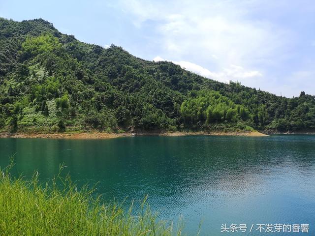 崇阳青山水库景点介绍，一组崇阳青山水库的风景照
