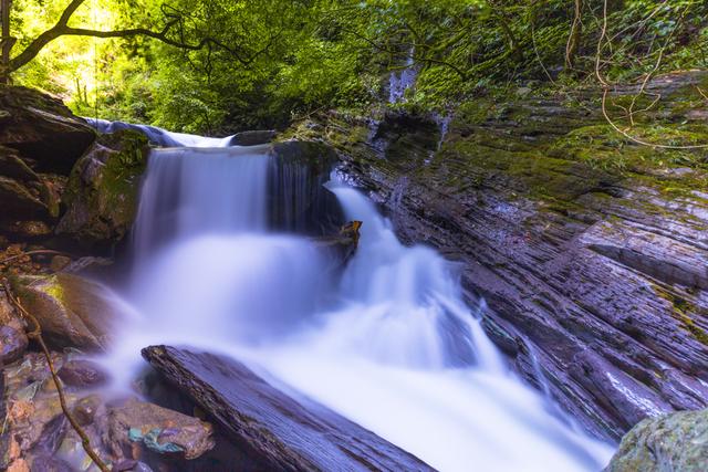 贵州亚木沟介绍，贵州最美亚木沟