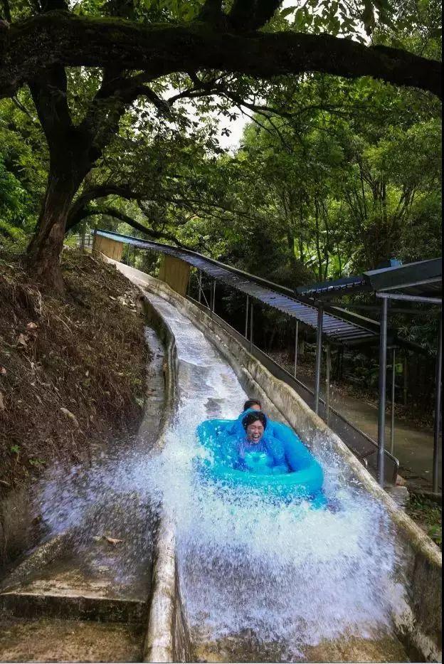 河源景点玻璃栈道，黄龙岩5D玻璃桥将在8月中旬开放