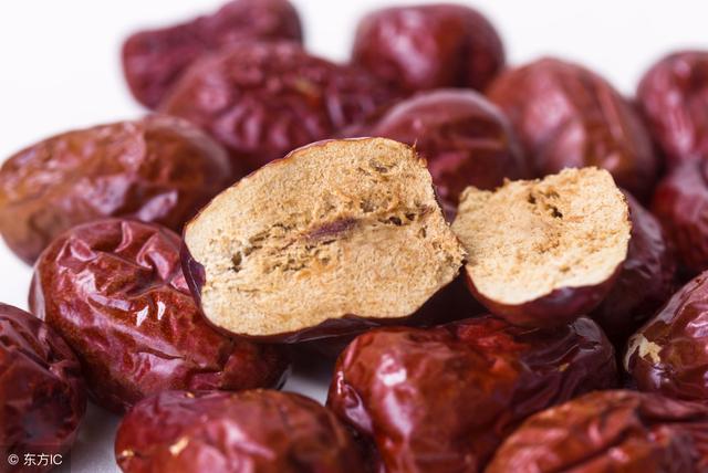 为什么脉搏很微弱，自摸脉搏较弱甚至无脉搏