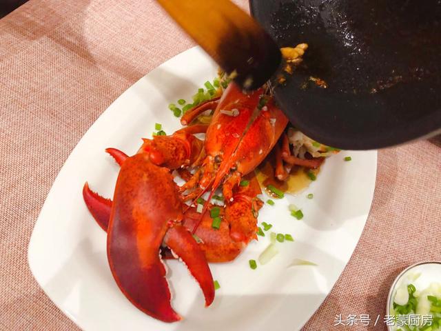 大龙虾怎么做简单最好吃，也能做出高水准的大龙虾