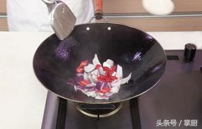 洋葱炒土豆片的做法，洋葱炒土豆片补硒补钾