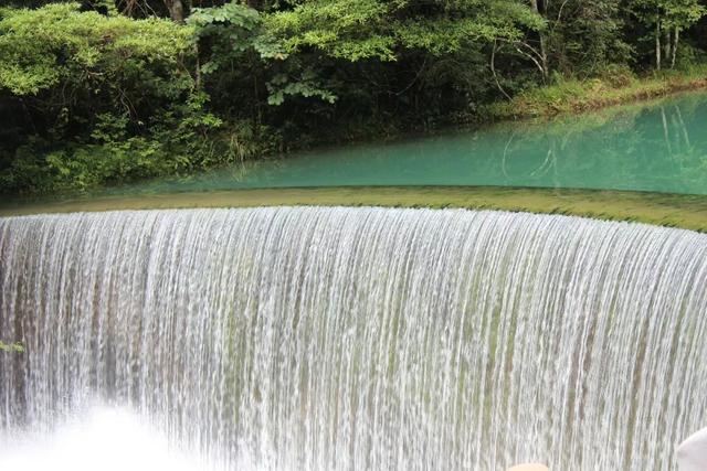 大小七孔旅游攻略，荔波小七孔游玩攻略推荐（贵州深度旅行之十三：大七孔）