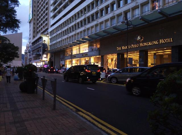 荣耀畅玩7参数配置，百元小巧全面屏荣耀畅玩7体验