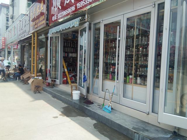 临沂保健品批发市场，临沂市批发市场一览表（临沂进口商品城15日正式开门纳客）