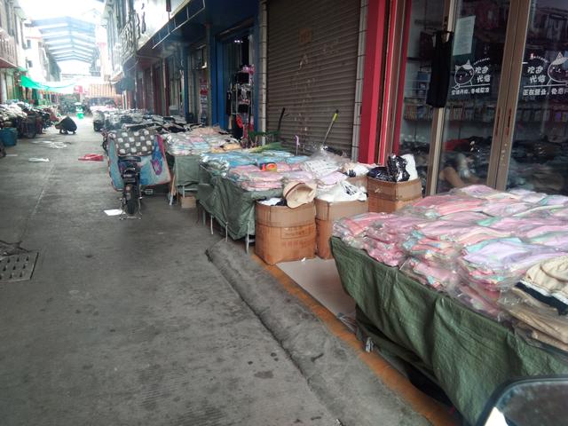 临沂保健品批发市场，临沂市批发市场一览表（临沂进口商品城15日正式开门纳客）