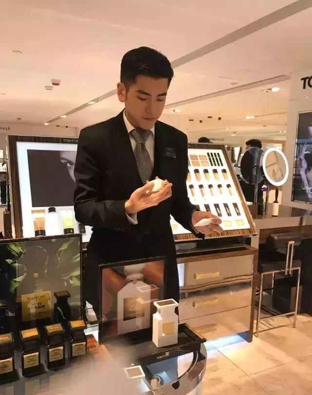 到香港必买什么护肤品，香港购物终极攻略