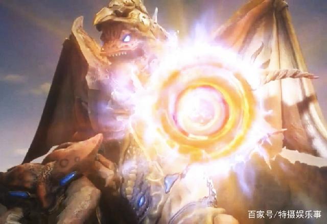 究极超合体怪兽，奥特曼史上的第一个合体怪兽