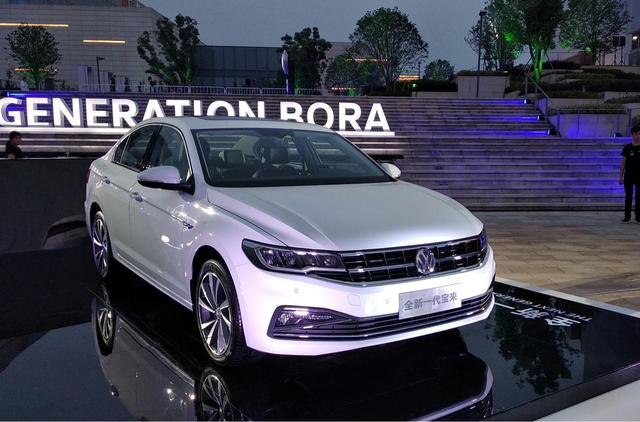 首选两款豪华型，全新一代宝来购车手册亮点解析，让你心中有底