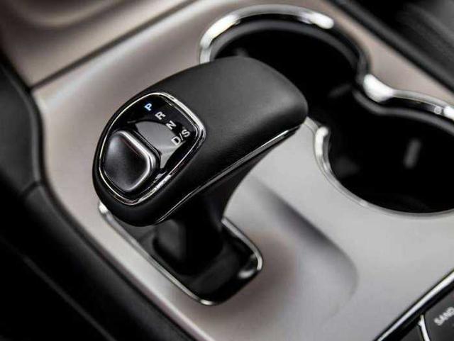 新手开车自动挡，自动挡车驾驶步骤新手教学