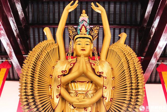 观音菩萨佛像的图片，33幅观音像