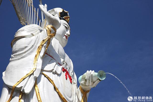 观音菩萨佛像的图片，33幅观音像