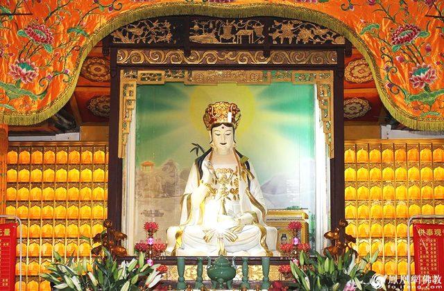 观音菩萨佛像的图片，33幅观音像