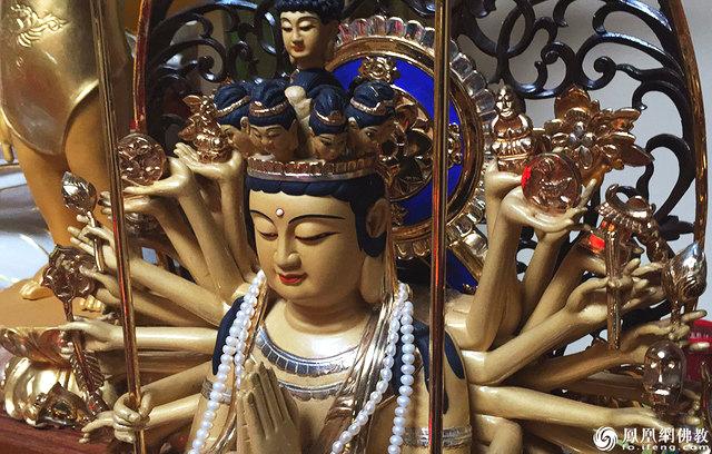 观音菩萨佛像的图片，33幅观音像