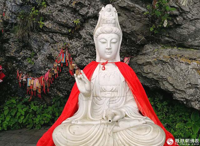 观音菩萨佛像的图片，33幅观音像