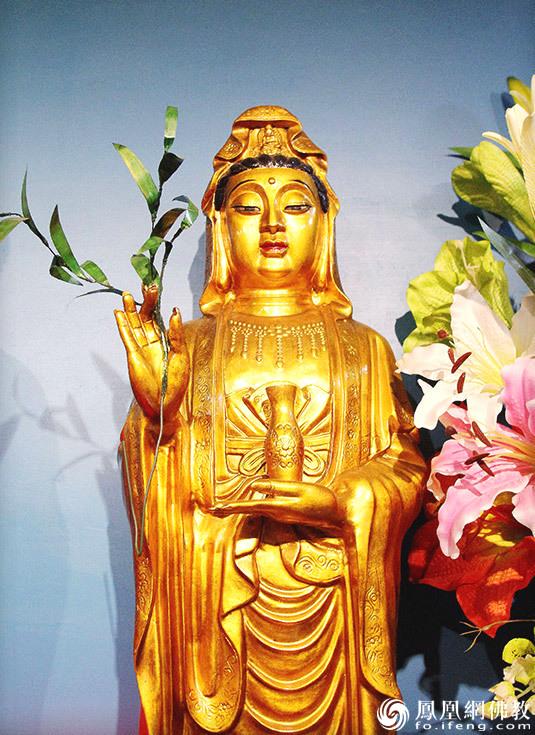 观音菩萨佛像的图片，33幅观音像