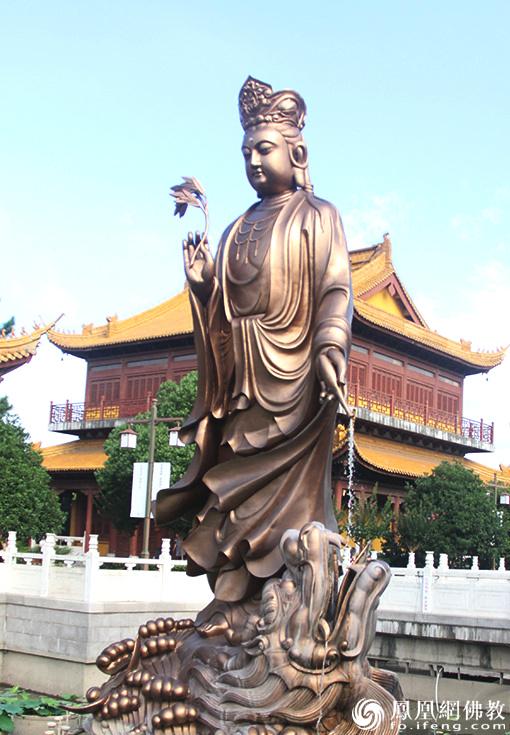 观音菩萨佛像的图片，33幅观音像