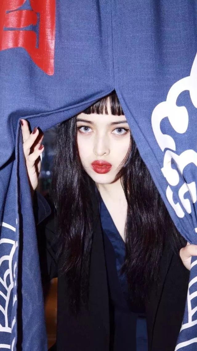 晚安情感句子180801：没有恰到好处的旅程，只有恰如其分的心情