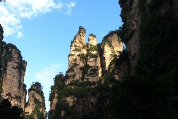 张家界有什么玩的，张家界必玩的十大景点排名榜（张家界9个著名旅游景区、10个绝佳景点）