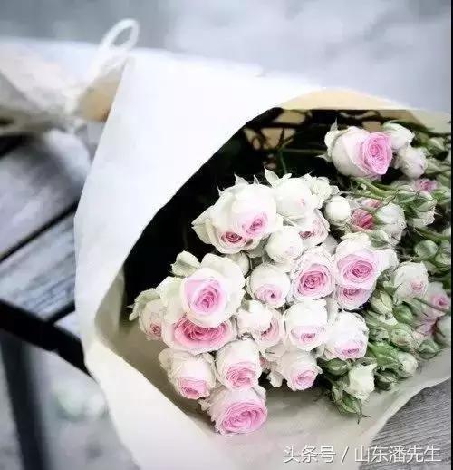 情人节送给女朋友什么礼物马上就到情人节：不要让爱成为往事，也不要让爱变