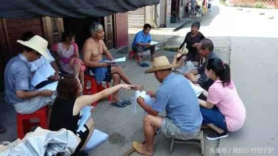 全国各地见面打招呼的方式，农村人常用的几种见面打招呼方式
