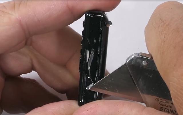 世界上最小的手机推荐，暴力评测全球最小手机