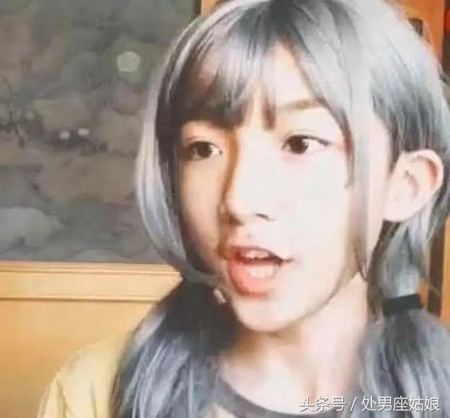 盘点那些女装小学生，14岁留长发穿女装美过所有女同学