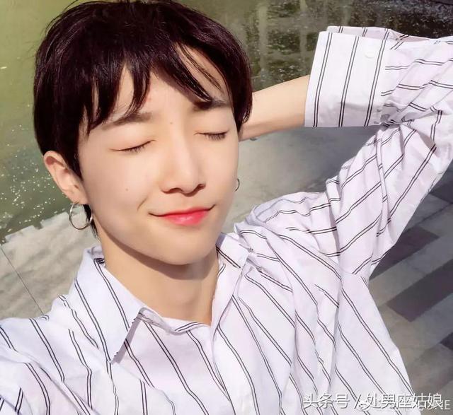 盘点那些女装小学生，14岁留长发穿女装美过所有女同学