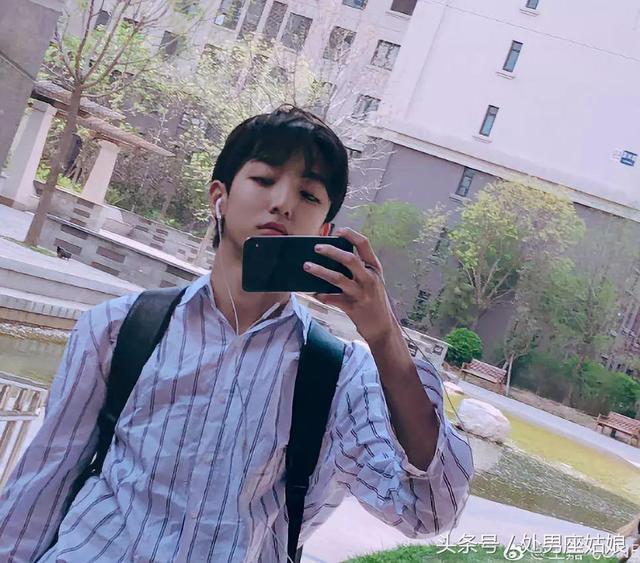 盘点那些女装小学生，14岁留长发穿女装美过所有女同学