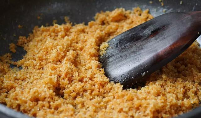 如何做香酥虾好吃，香酥虾做法简单