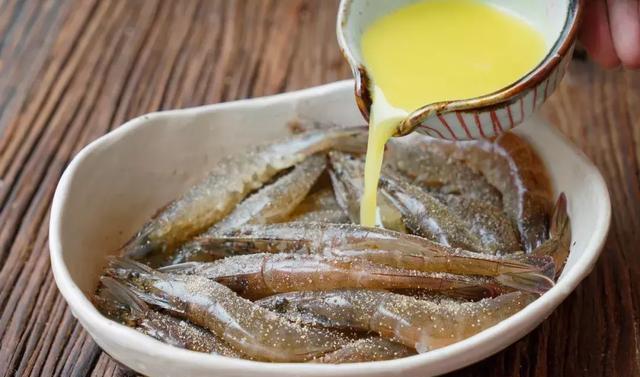 如何做香酥虾好吃，香酥虾做法简单