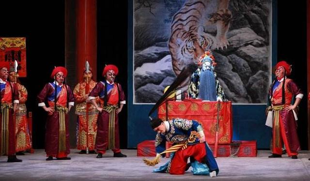 林冲为啥大闹野猪林，擂响中华故事汇之野猪林