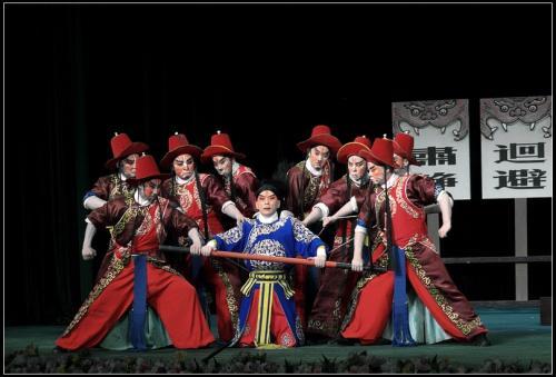 林冲为啥大闹野猪林，擂响中华故事汇之野猪林