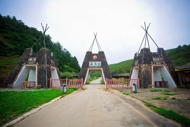 格萨拉生态旅游区，格萨拉生态旅游景区（格萨拉旅游景点介绍）