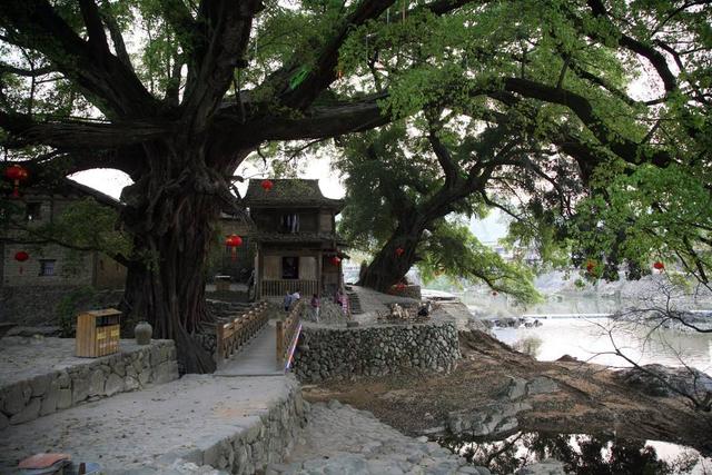 漳州云水谣旅游攻略，漳州云水谣古镇旅游（南靖土楼和云水谣一日游如何安排）